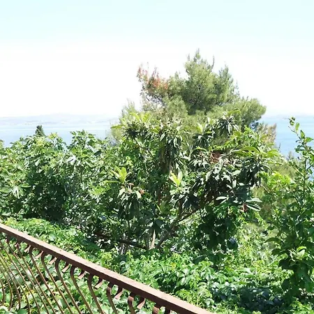 アパート Pava ストモルスカ