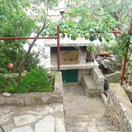 Pava Apartment