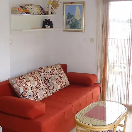 Pava Apartment *